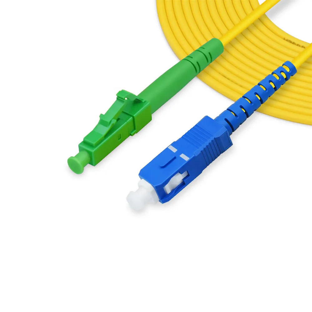 LC APC - SC UPC egymódusú optikai patchkábel, emelőkábel (OFNR), 2.0 mm, szorosan pufferelt