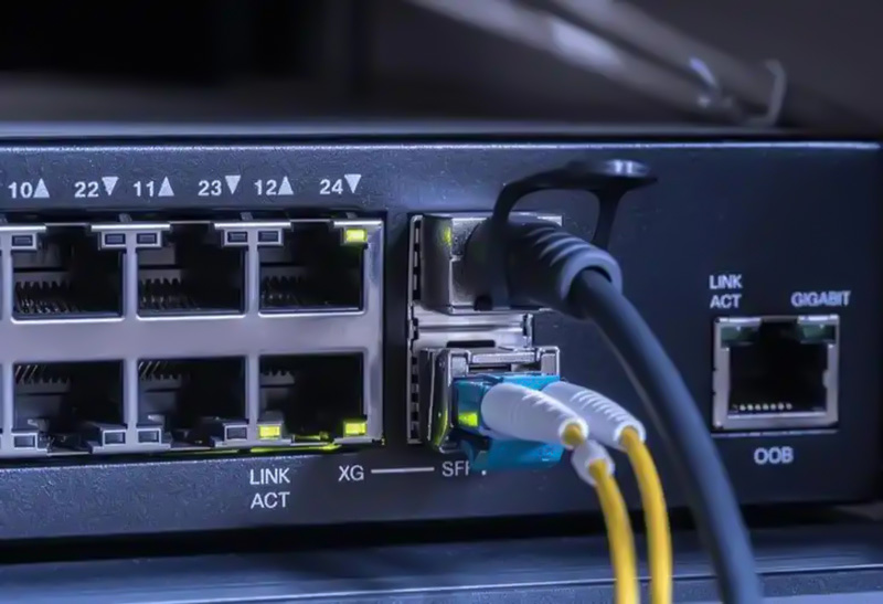 SFP Safe Plug-and-Play Module